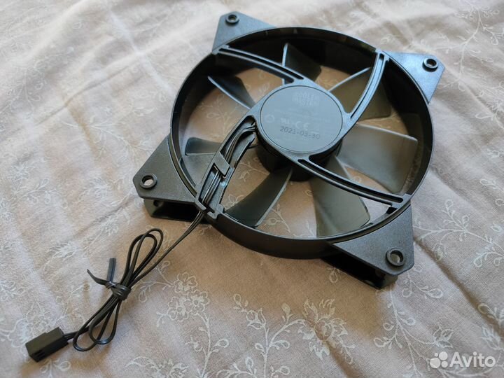 Кулер для корпуса CoolerMaster