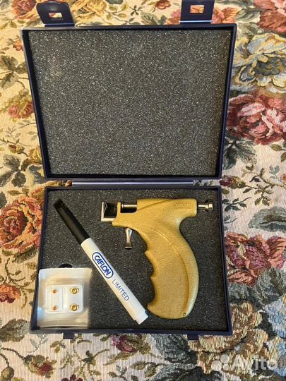 Пистолет для пирсинга / Caflon