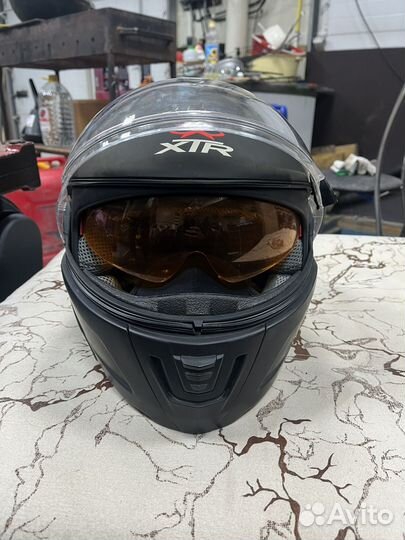 Шлем сподогревом для снегохода