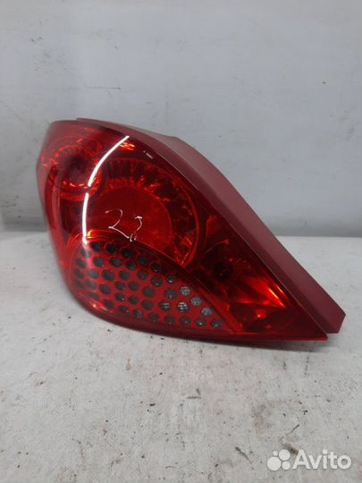 Фонарь задний левый Peugeot 207 хэтчбэк 3 дв. 1.4