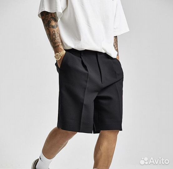 Летние шорты в стиле official