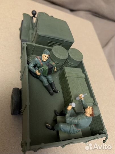 Модель грузовика 1:35