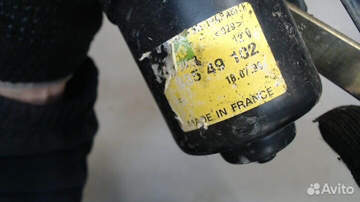 Механизм стеклоочистителя Renault Laguna, 1996