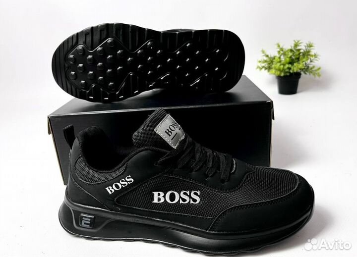 Кроссовки Boss удобные