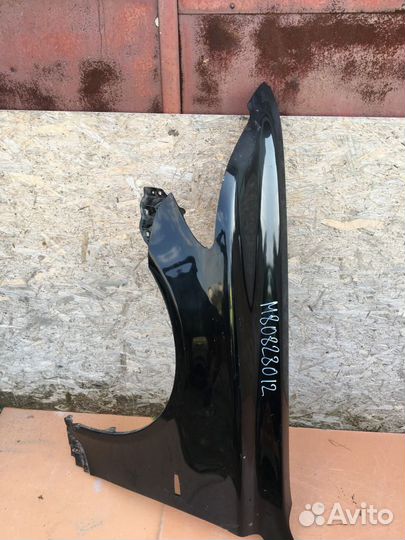 Крыло переднее левое Lexus LS 460