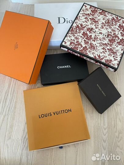 Брендовые коробки и пыльники