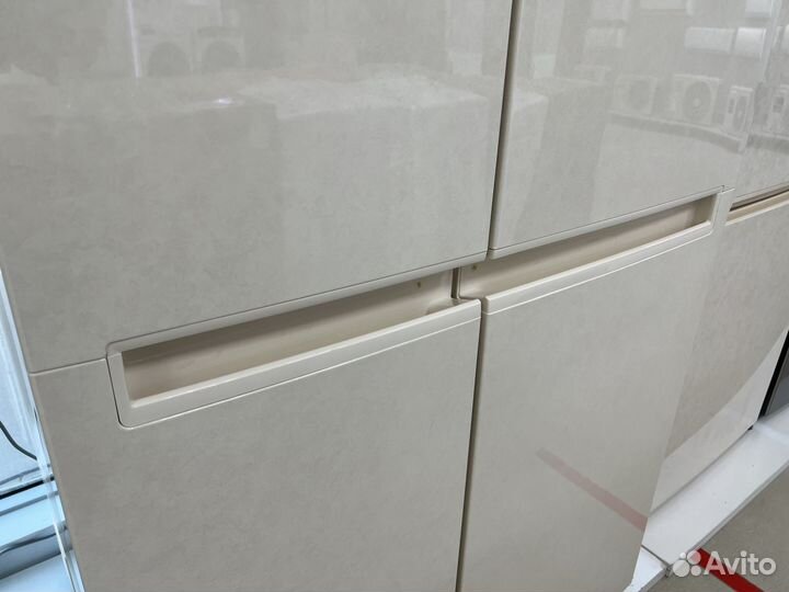 Холодильник LG GC-B257 jeyv