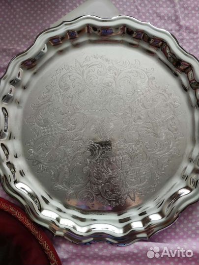 Тарелки,поднос,чайник, хрусталь