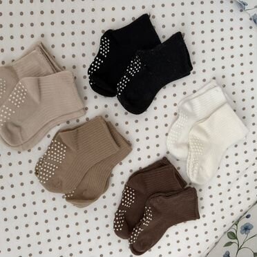 Носки для новорожденных