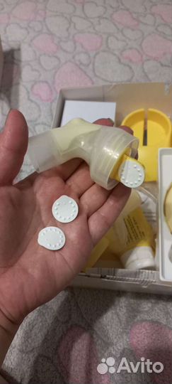 Молокоотсос medela swing