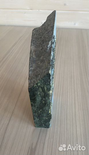 Камень интерьерный малахитовый