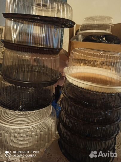 Пластиковая посуда. Стеклянные бутылки