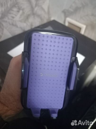 Держатель для телефона в машину