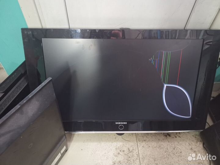 Телевизор Samsung LE37S81B (Разбор)(По запчастям)