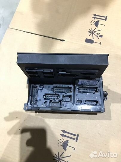 Блок предохранителей SAM передний Mercedes-Benz