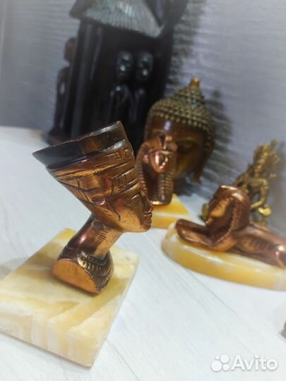 Египет медь, латунь, 3 статуэтки на мраморе 80г