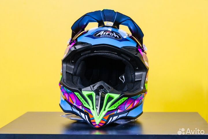 Кроссовый шлем Airoh Wraap Diamond Gloss