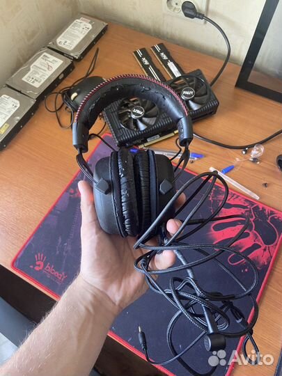 Игровые наушники hyperx cloud core