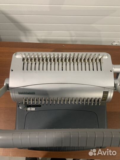 Брошюратор