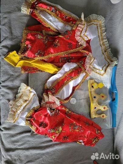 Детский новогодний костюм.король,принц,герцог