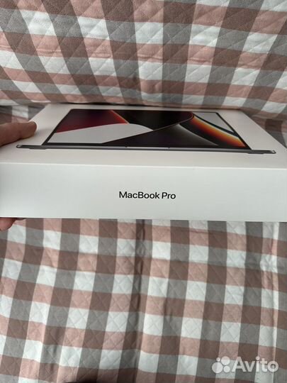 Apple macbook pro 14 inch m1 512gb