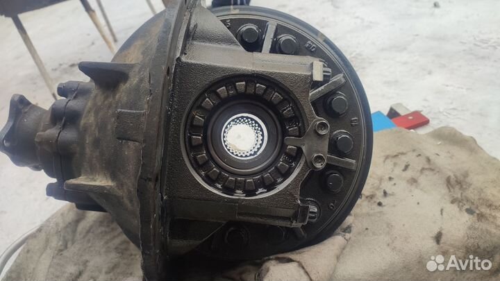 Редуктор на Исудзу форвард