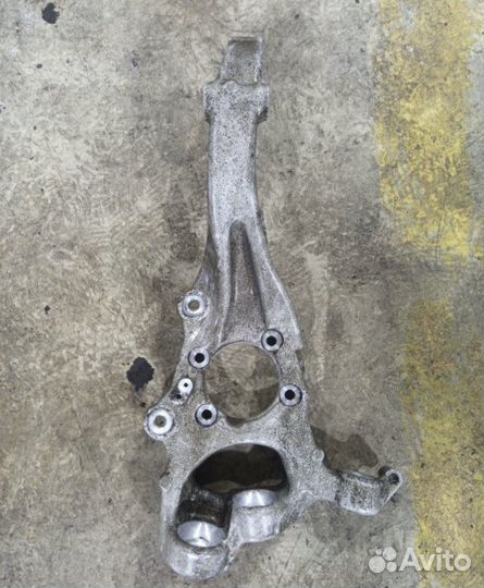 Передний левый кулак 6.3 на w222 мерседес