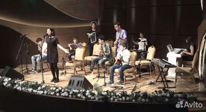 Игра на музыкальных инструментах