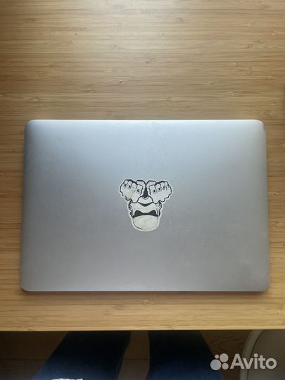 Apple macbook air 2011