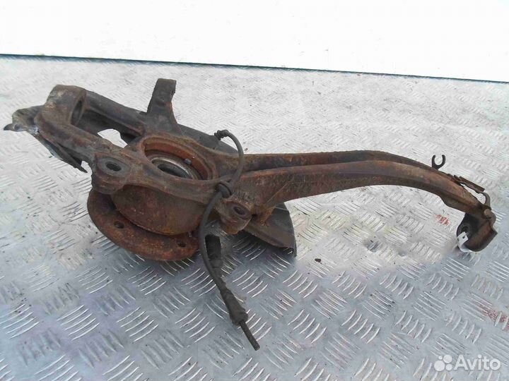 Кулак поворотный левый Porsche Cayenne 955 957 7L0