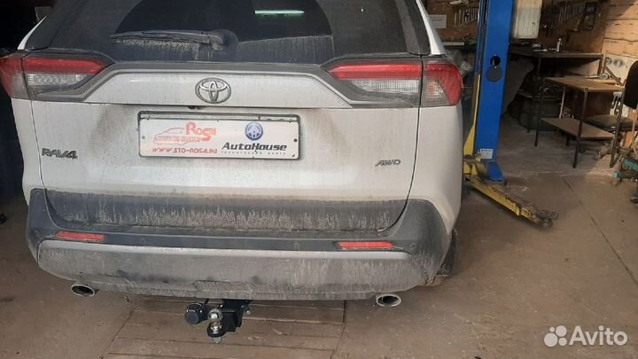 Фаркопы для Toyota (Тойота) в Твери. Установка