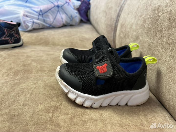 Кроссовки 20 размер tombi