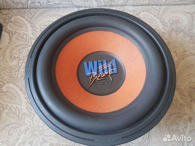 Сабвуфер моноблок