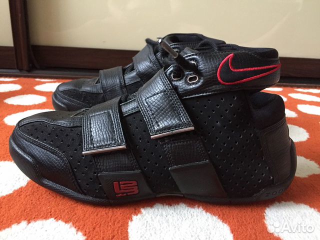 Lebron soldier 20 store