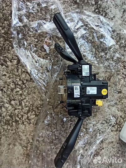 Переключатель подрулевой passat cc