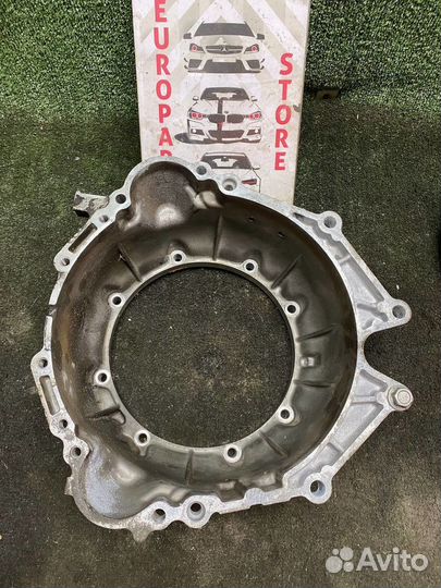 Корпус (колокол) кпп на Mitsubishi Pajero, V45W