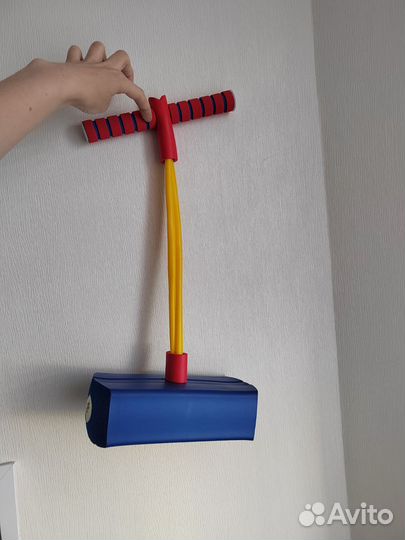 Игрушка прыгун jumper джампер