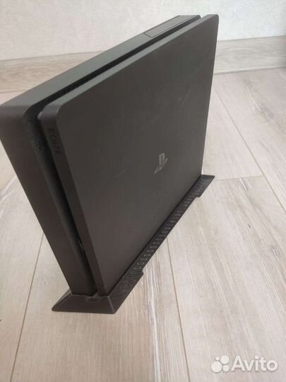 PlayStation 4 Slim