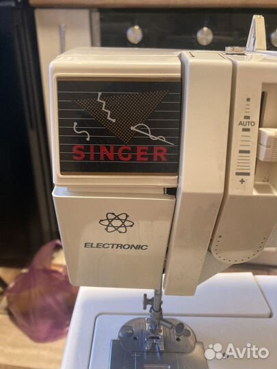 Швейная машина Singer