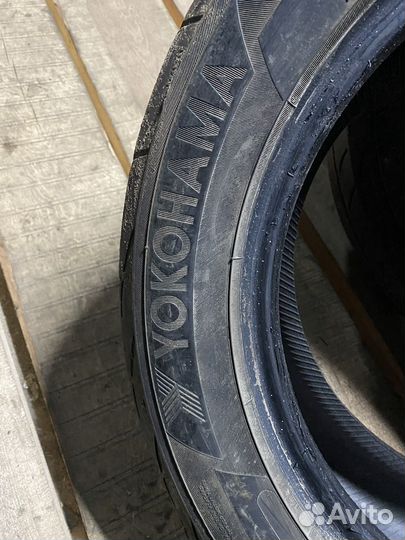 Yokohama Advan Fleva V701 225/55 R17 97W
