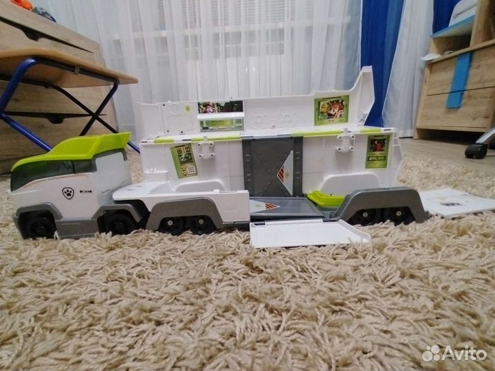 Игрушка автобус