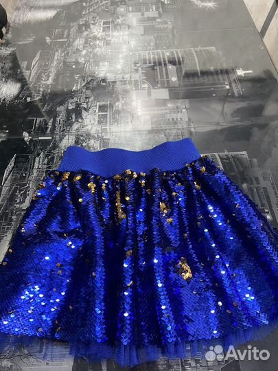 Юбка, кофта, джинсы