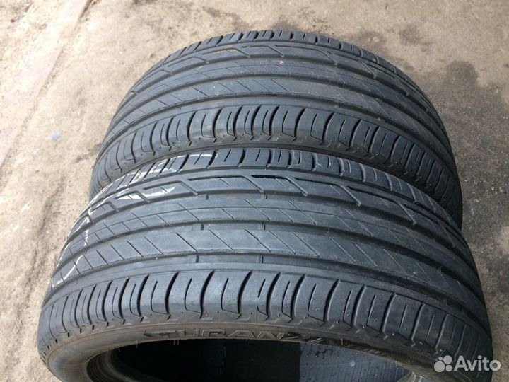 Bridgestone Turanza T001 215/45 R16