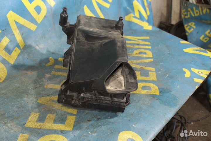 Корпус воздушного фильтра Ford Mondeo 3