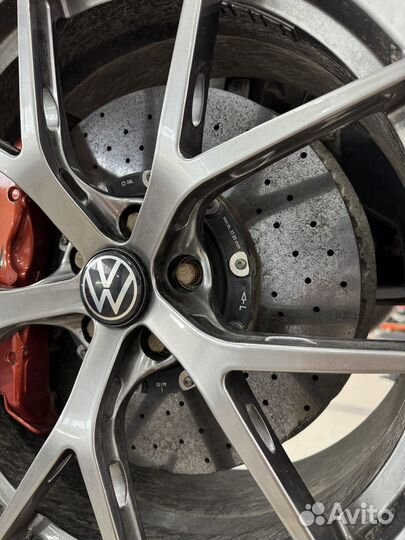 Карбоно-керамические тормоза Audi RSQ3(все VAG'и)