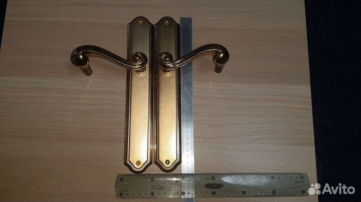 Дверные ручки. Комплект. Б/у