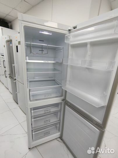 Двухкамерный холодильник Samsung No Frost