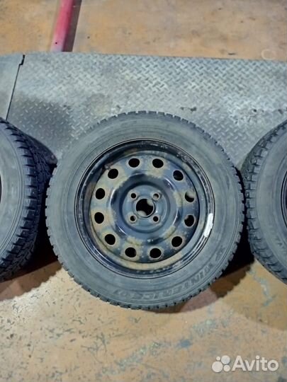 Dunlop SP Winter Ice 01 185/65 R15 88T