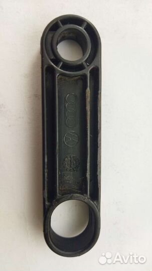 Крепление радиатора Т4