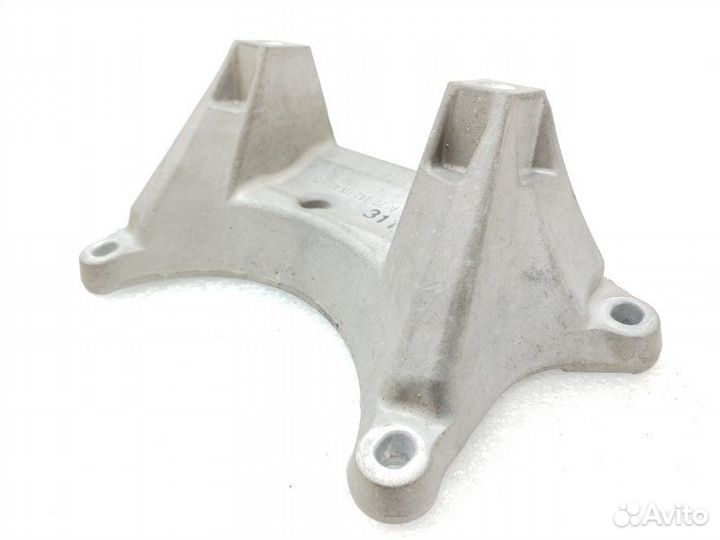 Кронштейн кпп Mercedes-Benz Cls-Class W218 3.5